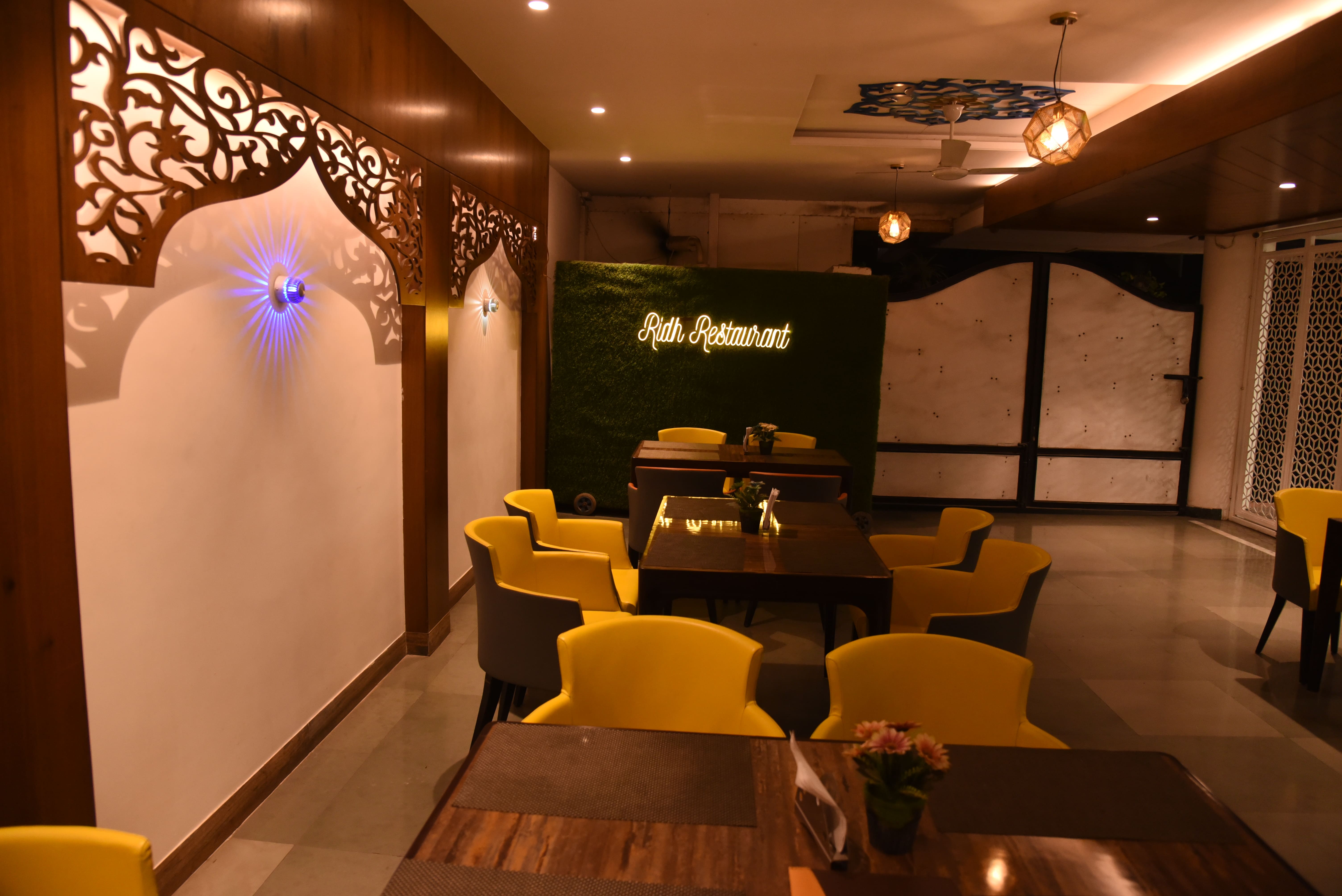 gallery